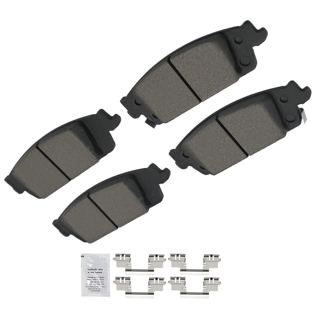 Set of 4 Rear Ceramic Brake Pads for Cadillac Escalade/Chevrolet Silverado 1500