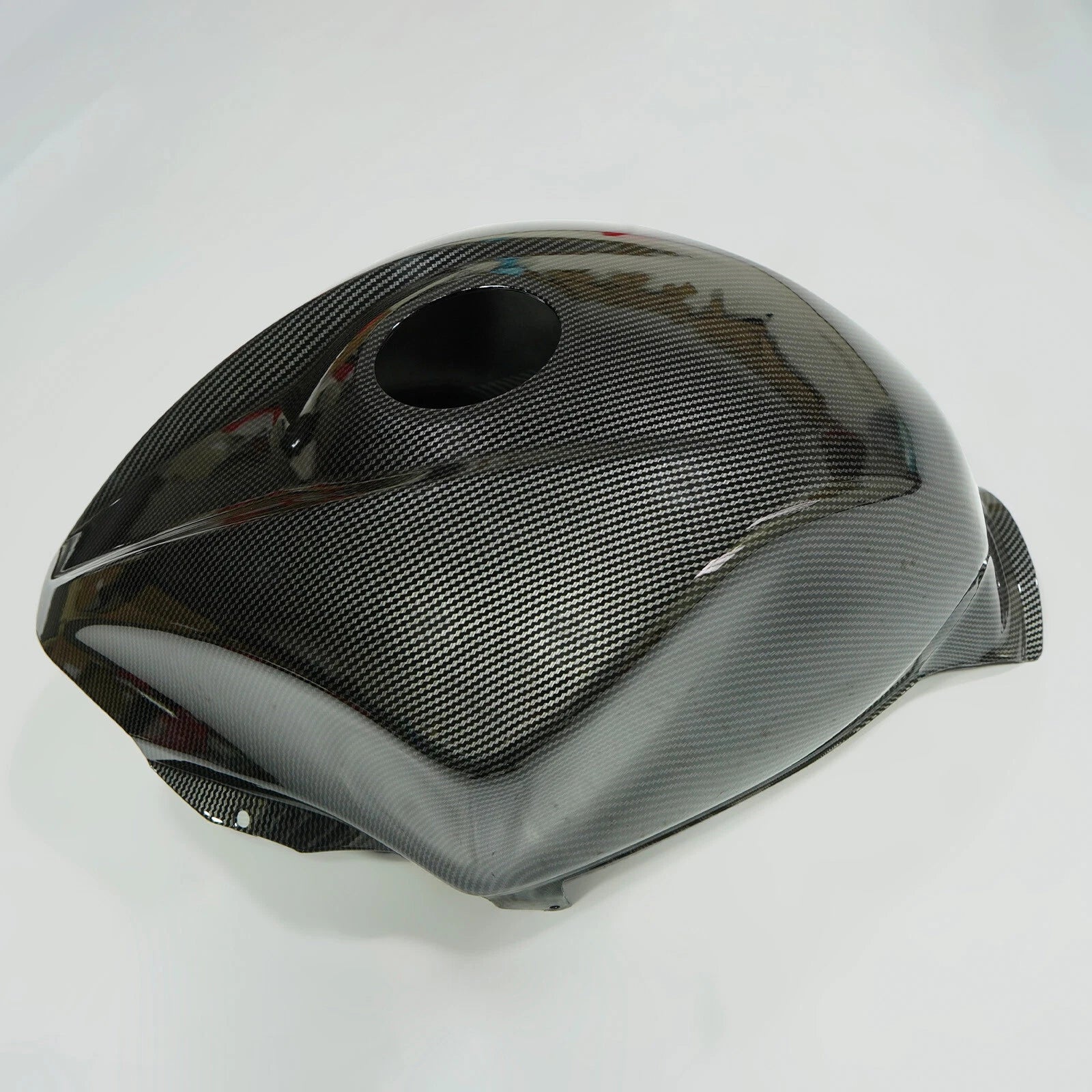 Carbon Fiber Fuel Gas Tank Cover for Suzuki Hayabusa GSX1300R (2021–2024)