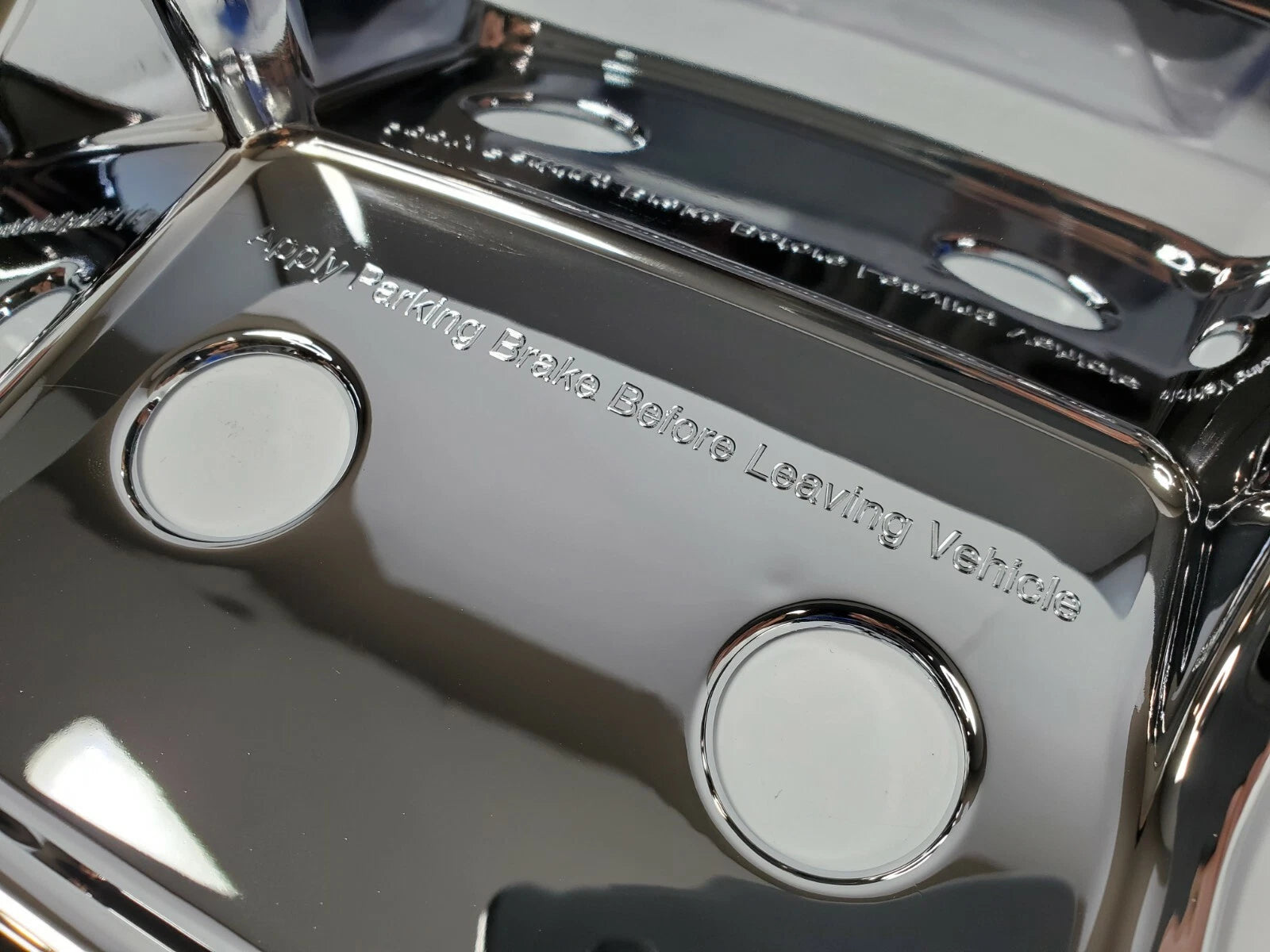 Air Valve Bezel Cover with Chrome Knobs for Peterbilt (2006–2010)