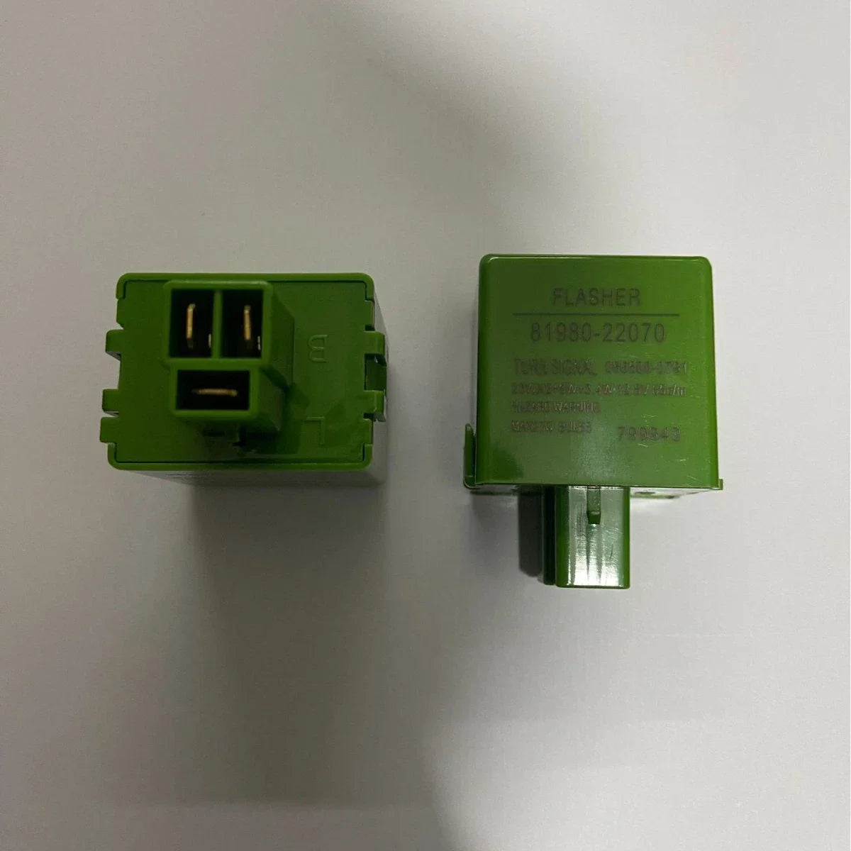 Signal Flasher Relay for Toyota Corolla Pick Up Runner Land Cruiser (1980–1995)