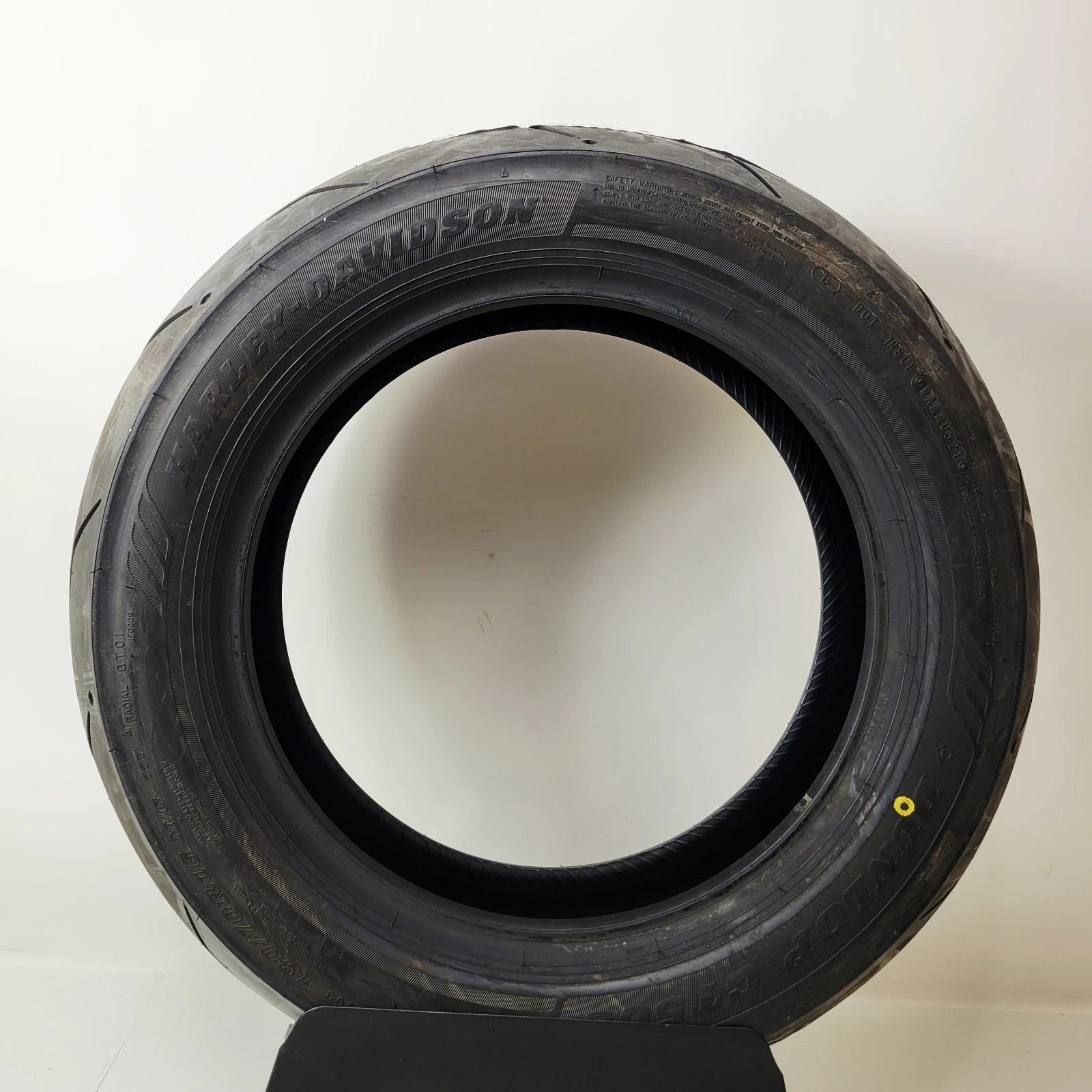 Dunlop 180/70R16 Rear Tire for Harley-Davidson Sportster S (2021–2023)