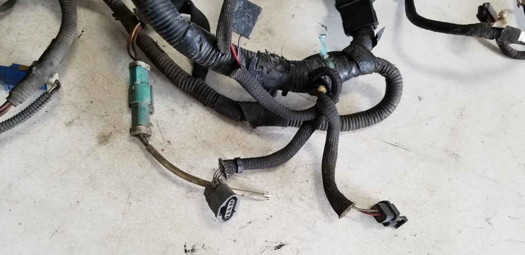 Engine Fuel Harness for Ford Thunderbird Cougar (1994–1995) 4.6L V8