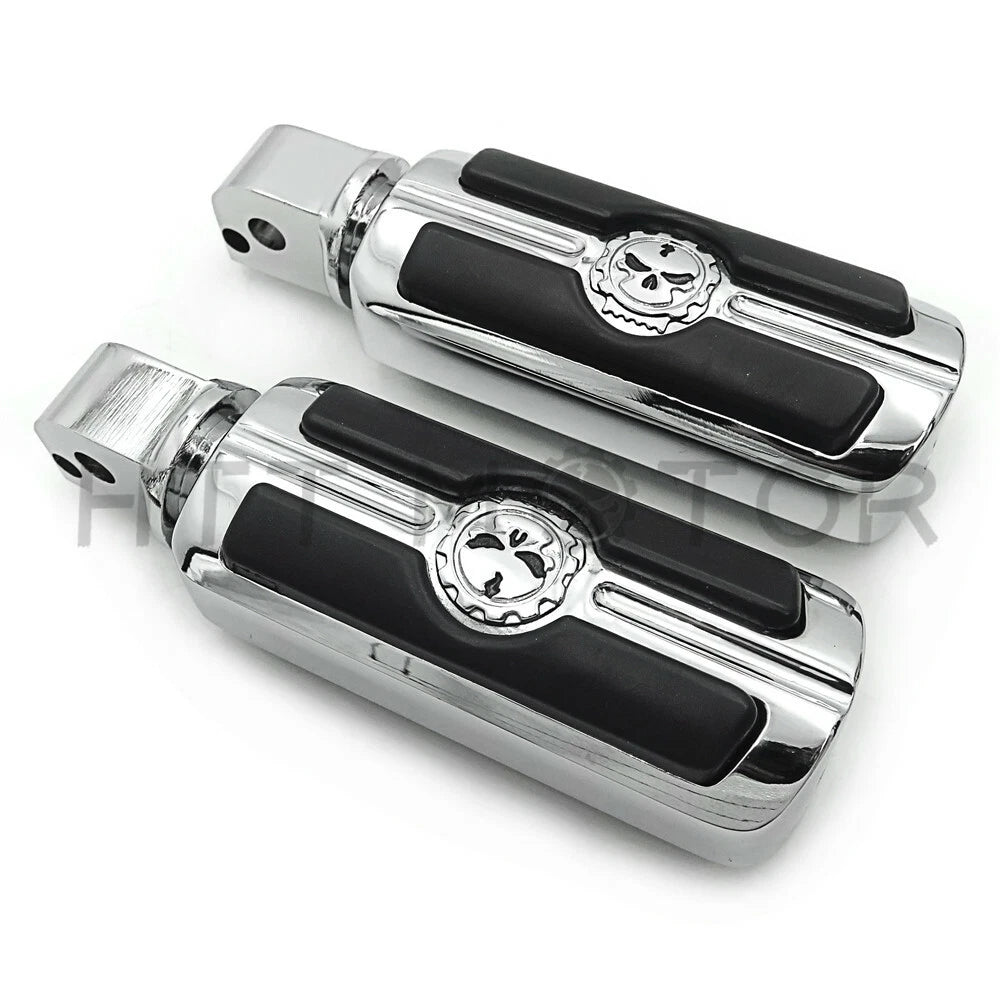 Chrome Gear Skull Footpeg for Harley Softail Slim FLSL Breakout FX (2018–2023)