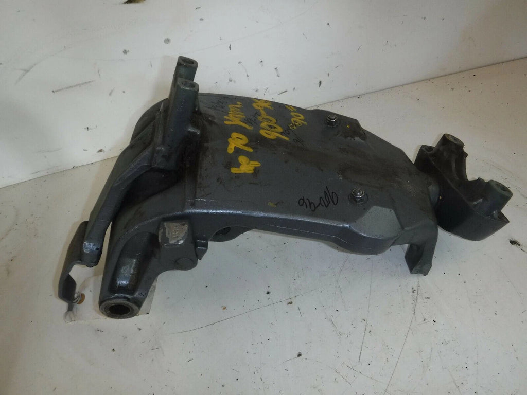 Swivel and Steering Bracket for Yamaha (688-43311-14-EJ, 663-42510-12-EJ)
