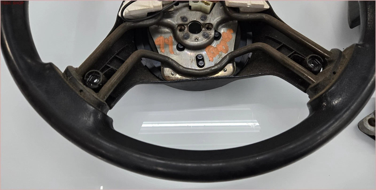 Steering Wheel for Ford Ranger (1993–1994) Black Rubber with Horn Pad