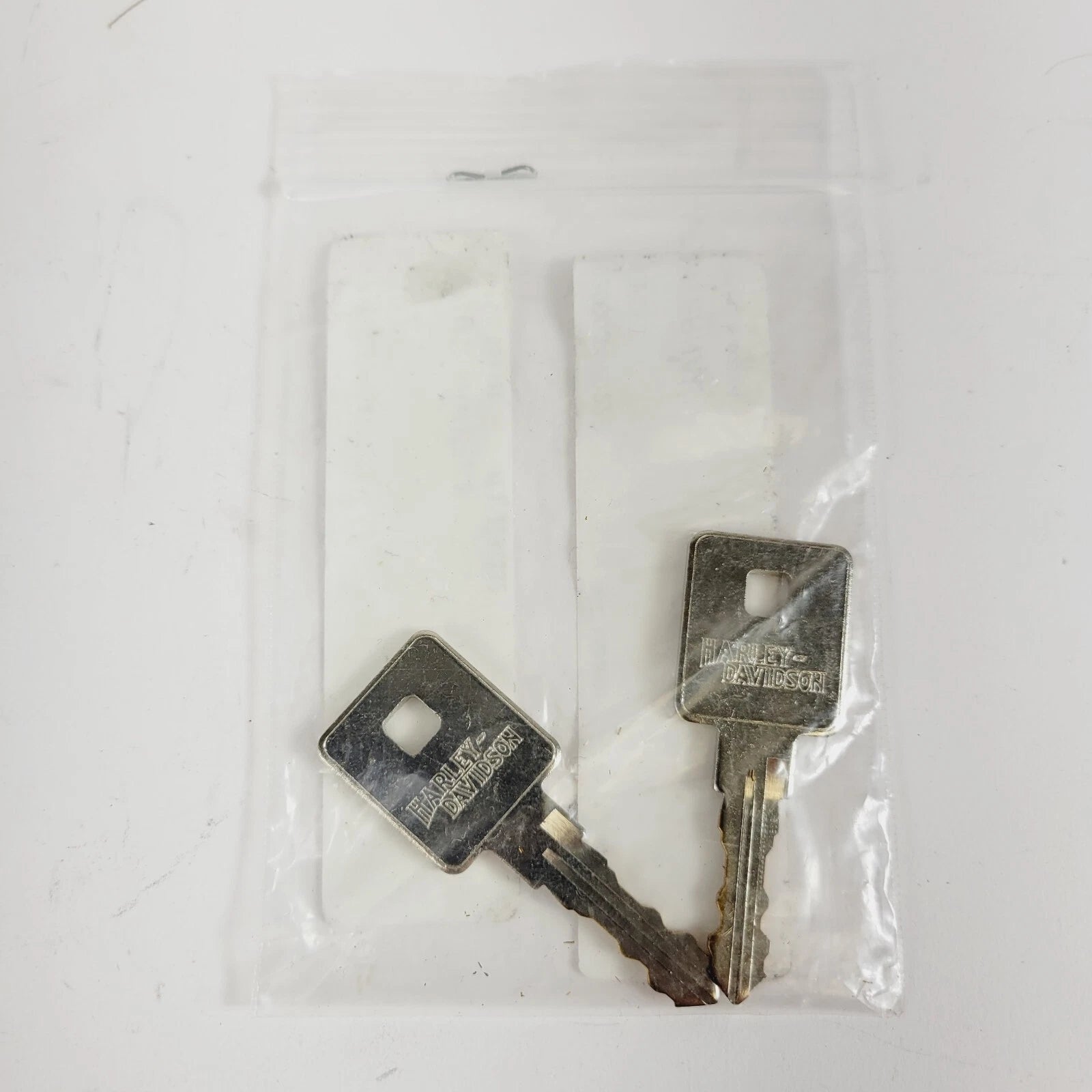 Key Set for Harley Davidson (OEM Code 7022B, 90300034)