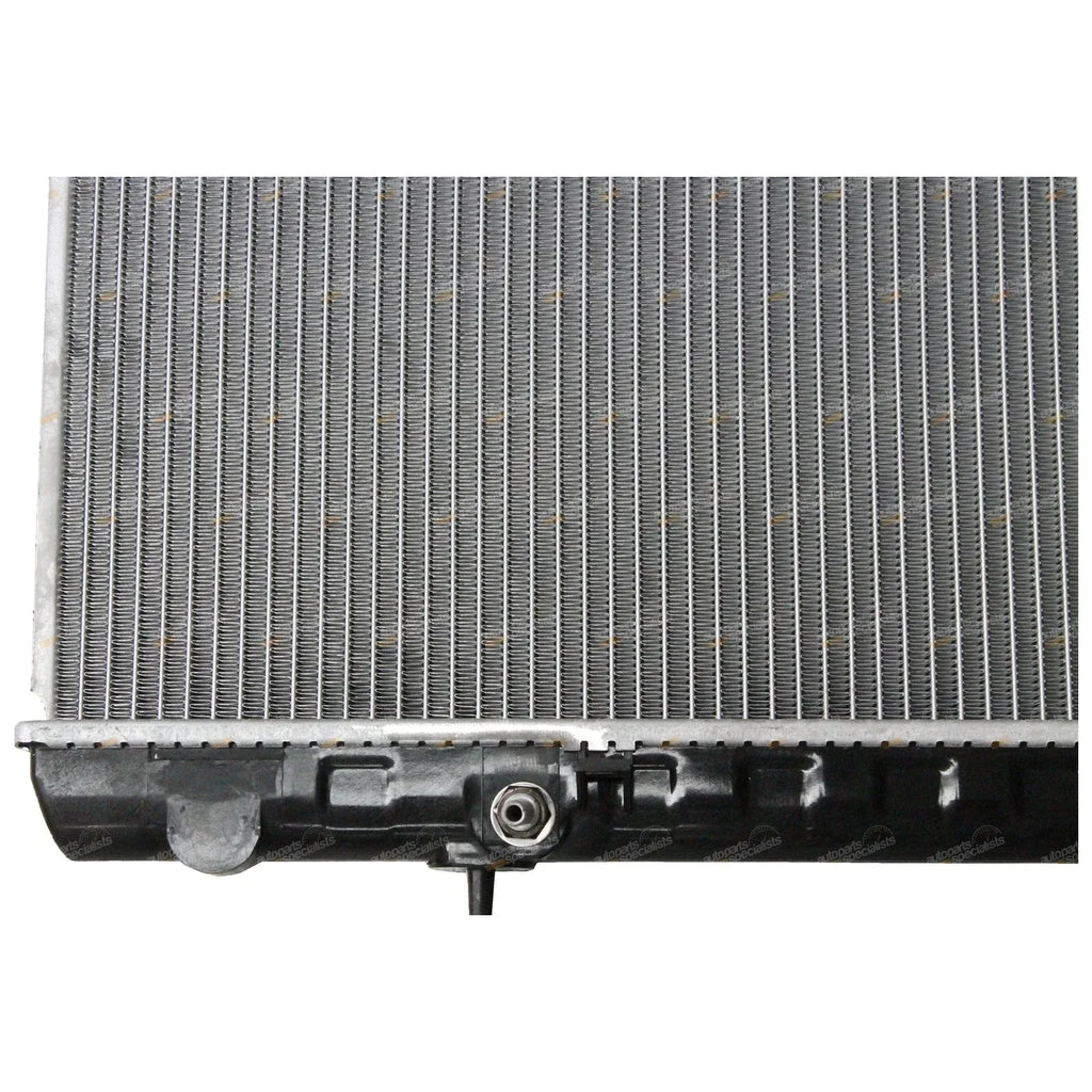 Aluminium Alloy V6 3.3L Radiator for Nissan Pathfinder R50 (1995-2005)