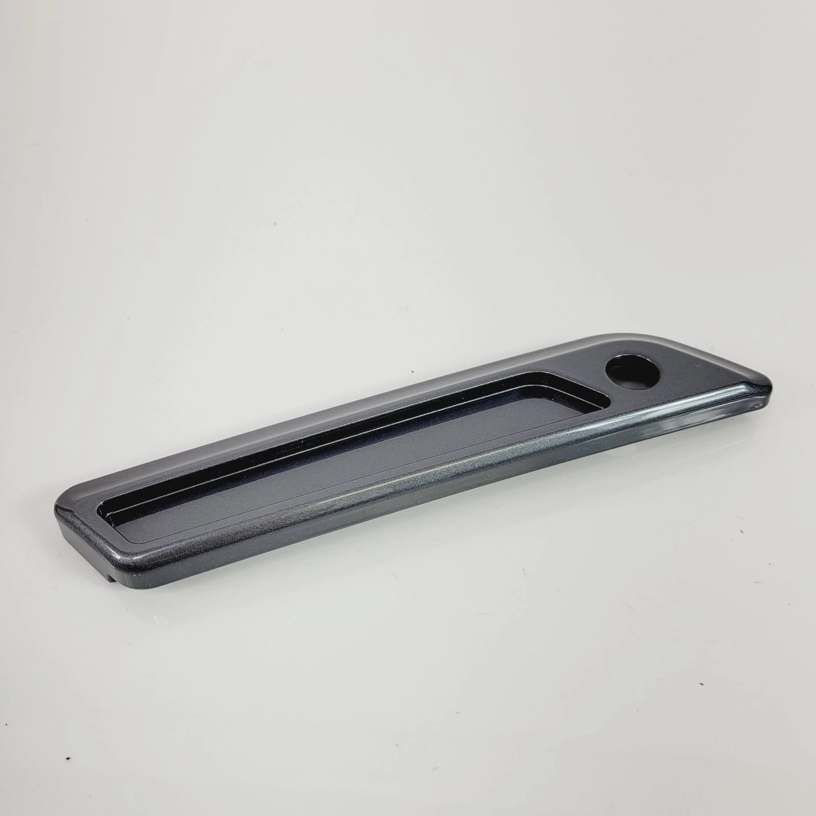 Left Saddlebag Latch Faceplate for Harley Road Glide (2021) 90200983ESH