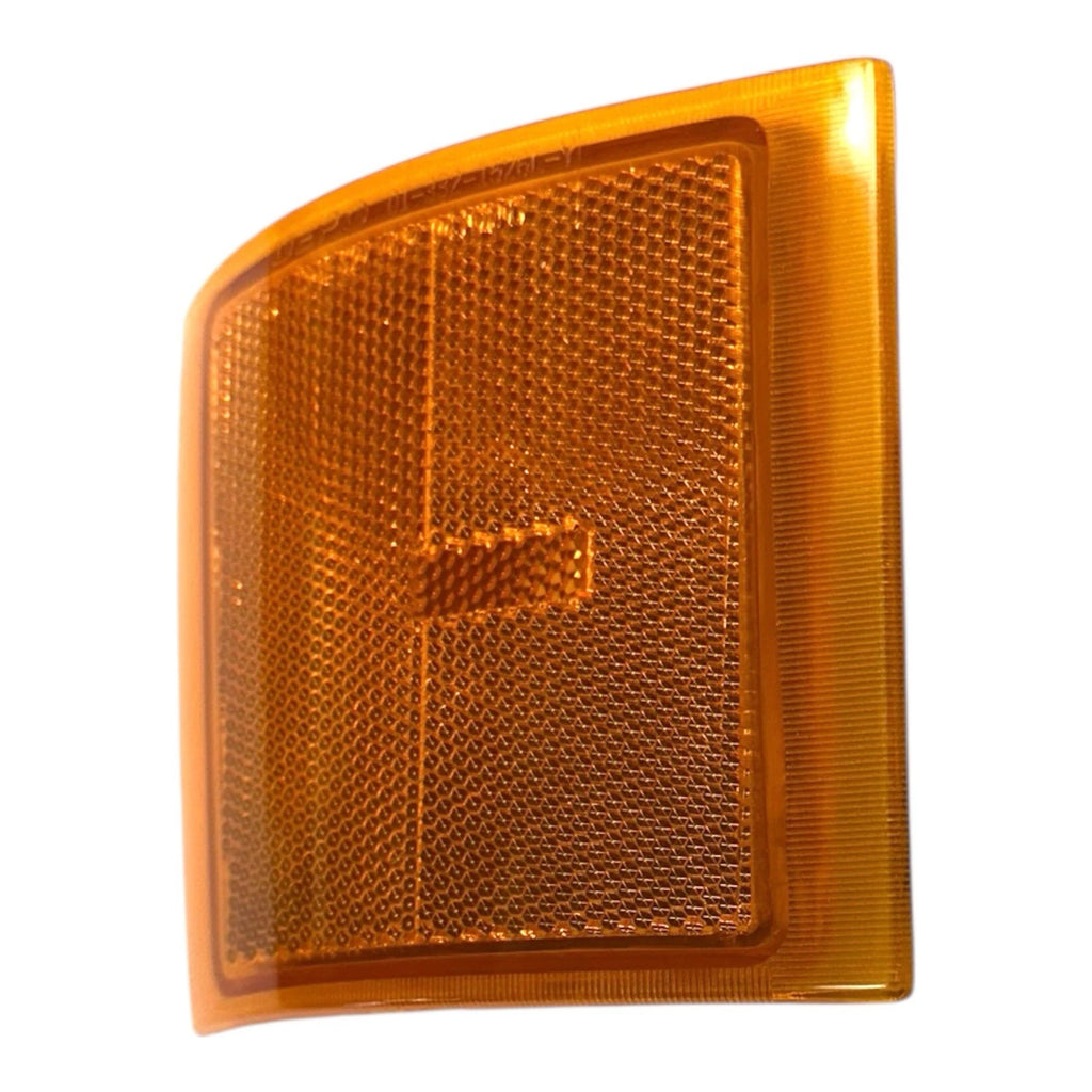 Side Marker Light Assembly Left Driver Front for Chevy C1500 (1994–2002)