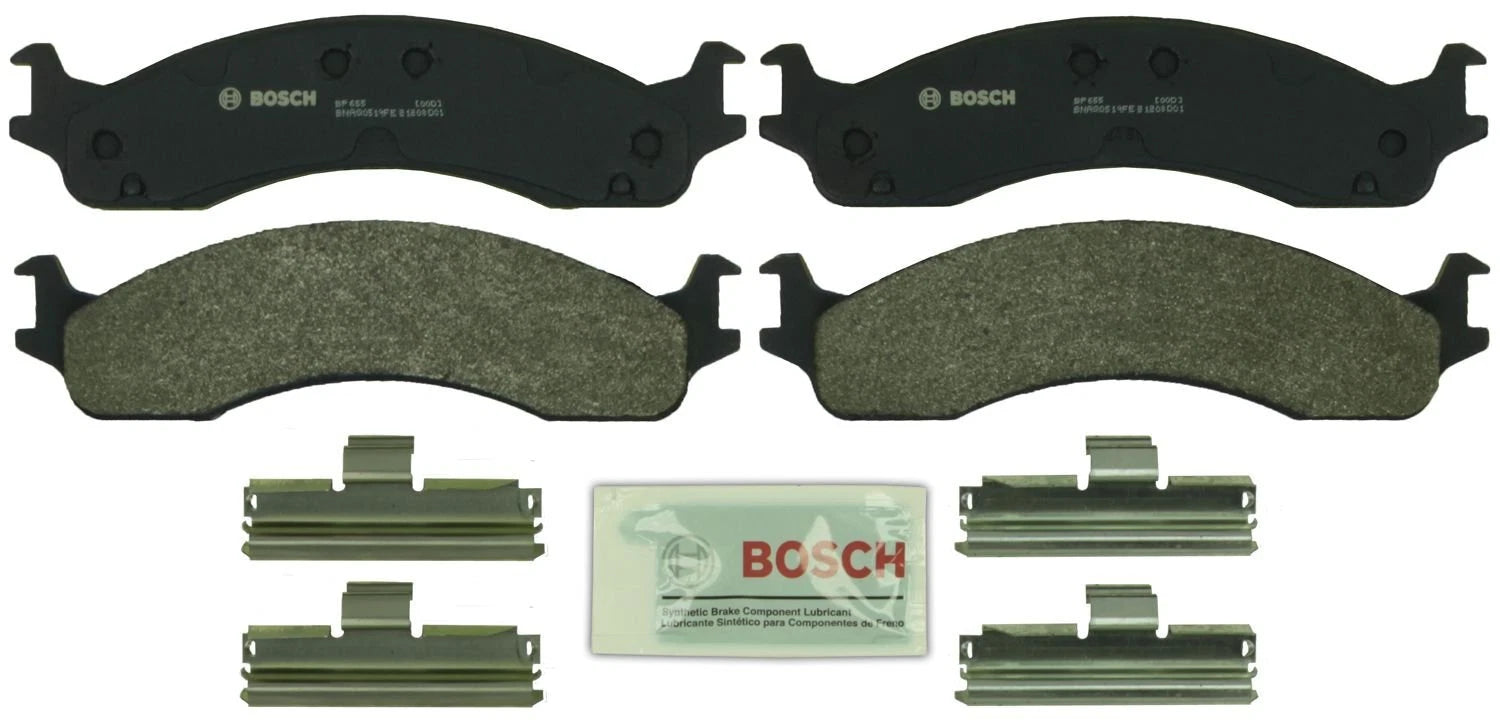 Bosch Front QuietCast Brake Pads w/ Hardware BP655 for