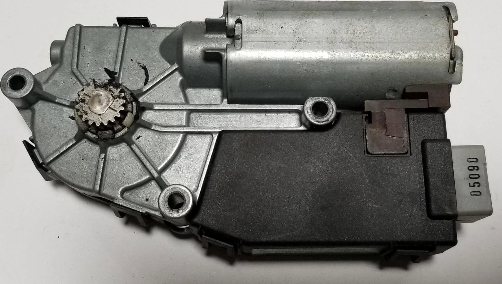 Sunroof Motor for Jaguar S-Type (2005–2008) 2R83-F53508-AB