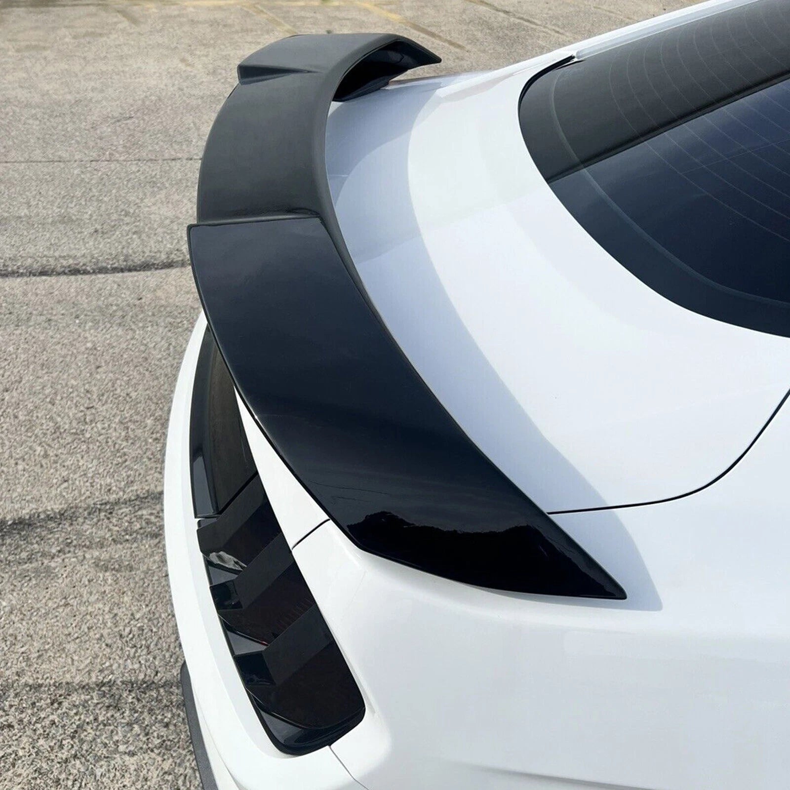 Gloss Black Rear Trunk Spoiler for Ford Mustang S550 (2015-2022)