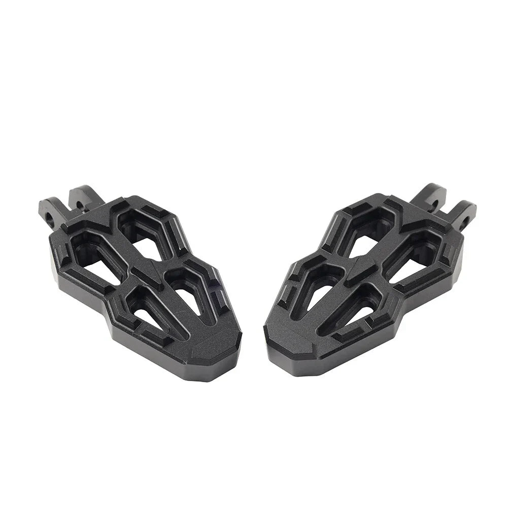 Front Foot Rests Footpegs for QJMotor 350, Benelli TNT 600, 300, 302S