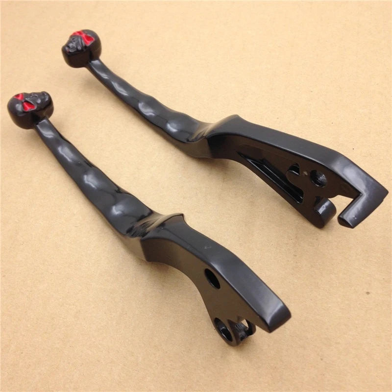 Black Brake Clutch Skull Hand Levers for Suzuki Boulevard S50 S83 C90 (2005–2019)