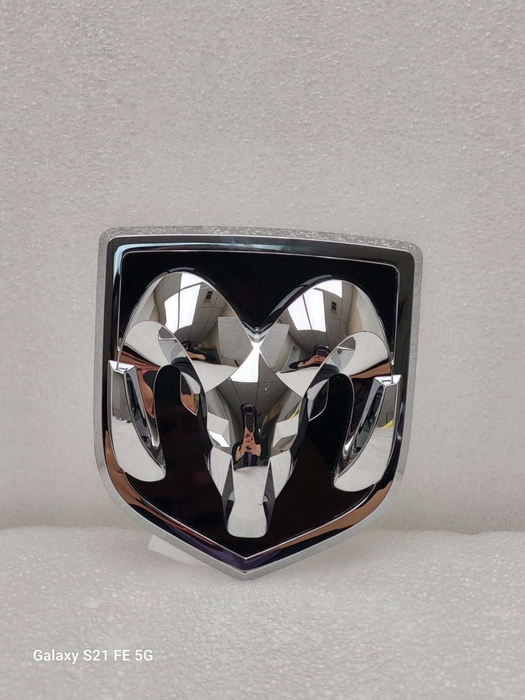 Genuine Rear Head Emblem for Ram Promaster 1500 2500 3500 (2014–2022) 68169766AA