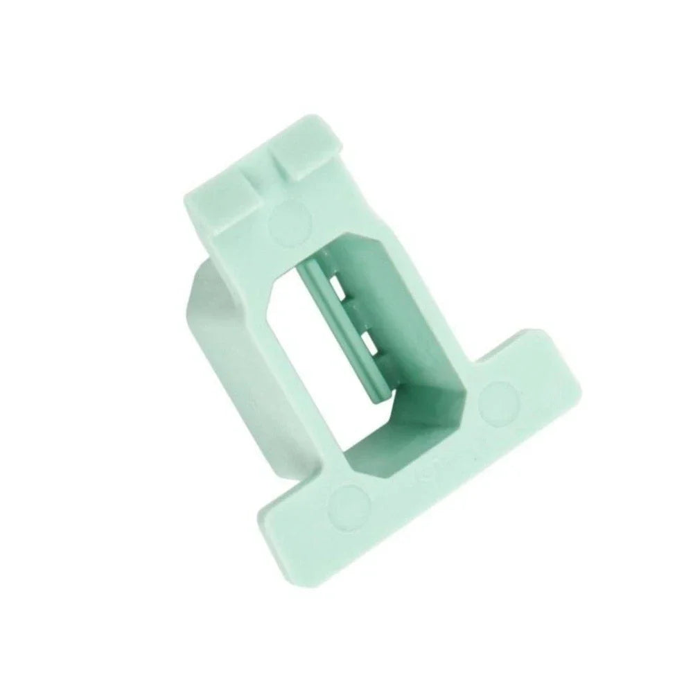 Roof Rack Push In Retainer Clip for Chevrolet Silverado, Cadillac Sierra (2007-2014)