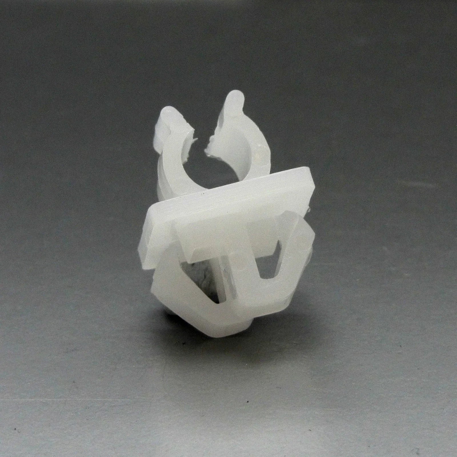 Hood Prop Rod Support Clamp Clip for Toyota Corolla KE20 KE25 KE30 KE70 (1970-1982)