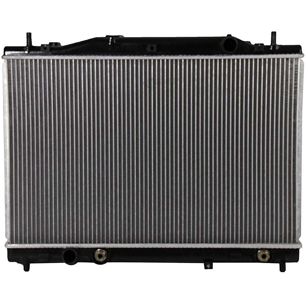 Radiator with Oil Hose Clamps for Cadillac CTS (2004–2007)
