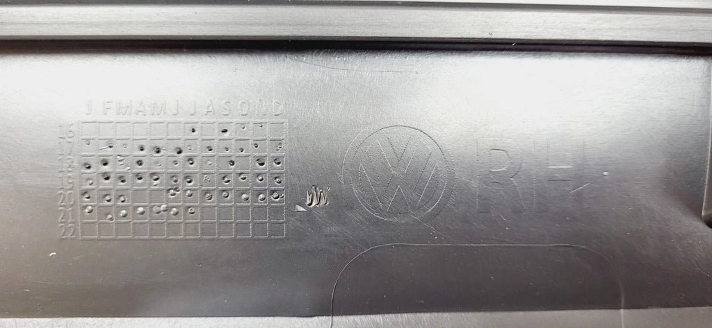 Right Front Lower Door Molding for Volkswagen Atlas Cross Sport (2018–2026) 3CN854940F9B