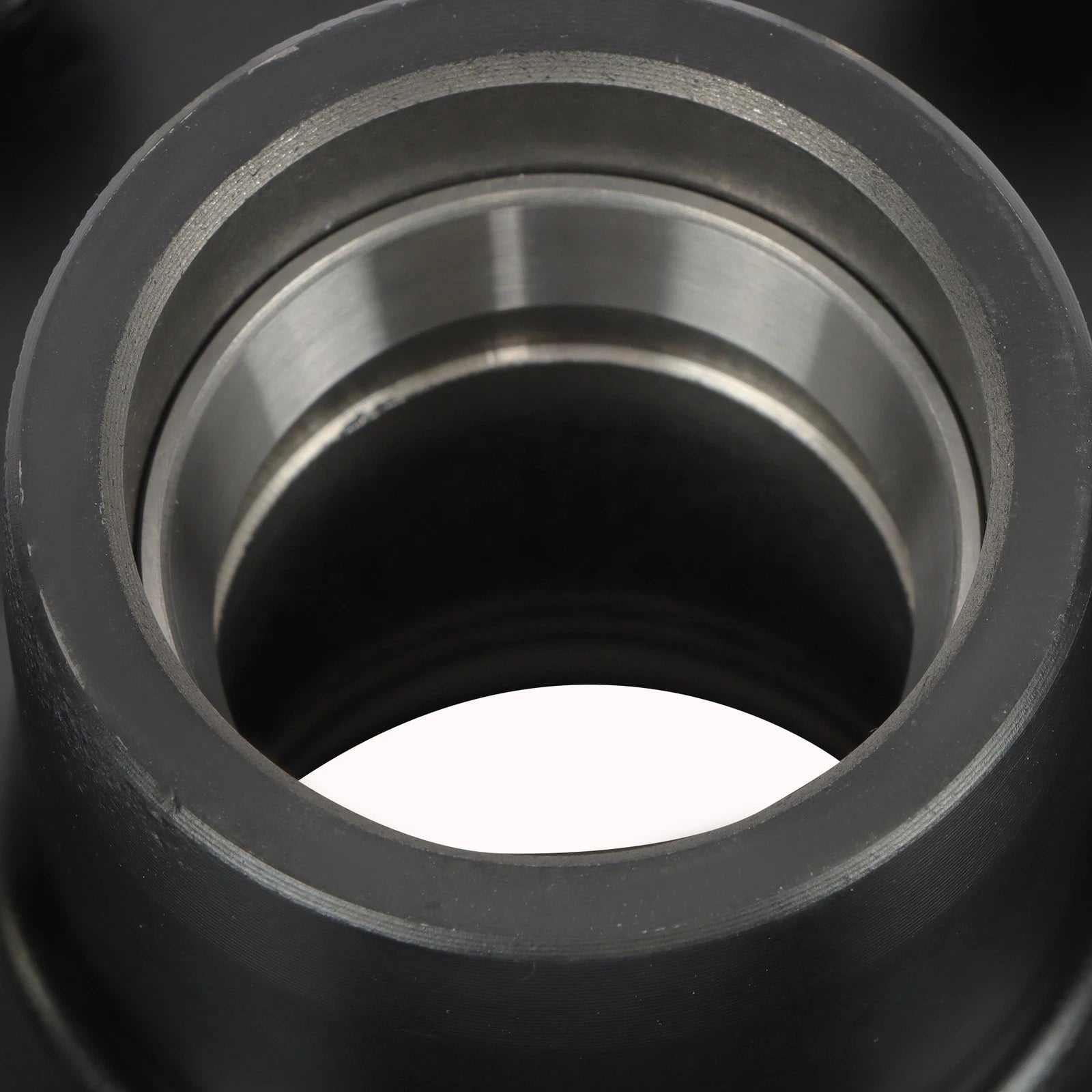 Trailer Axle Idler Hub for 6 Lug 5.5" Spindle (3500 lbs)