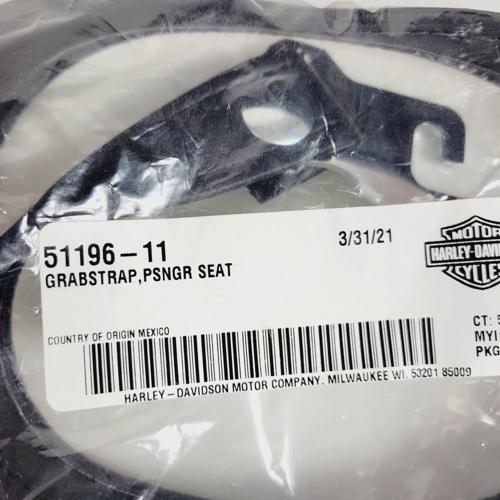 Passenger Seat Strap Buckle for Harley-Davidson (2011–2019) 51196-11