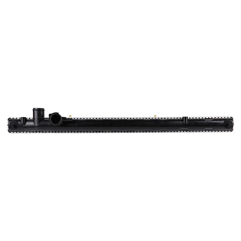 Radiator with Universal Oil Hose Clamps for Nissan Pathfinder (1996–2000)