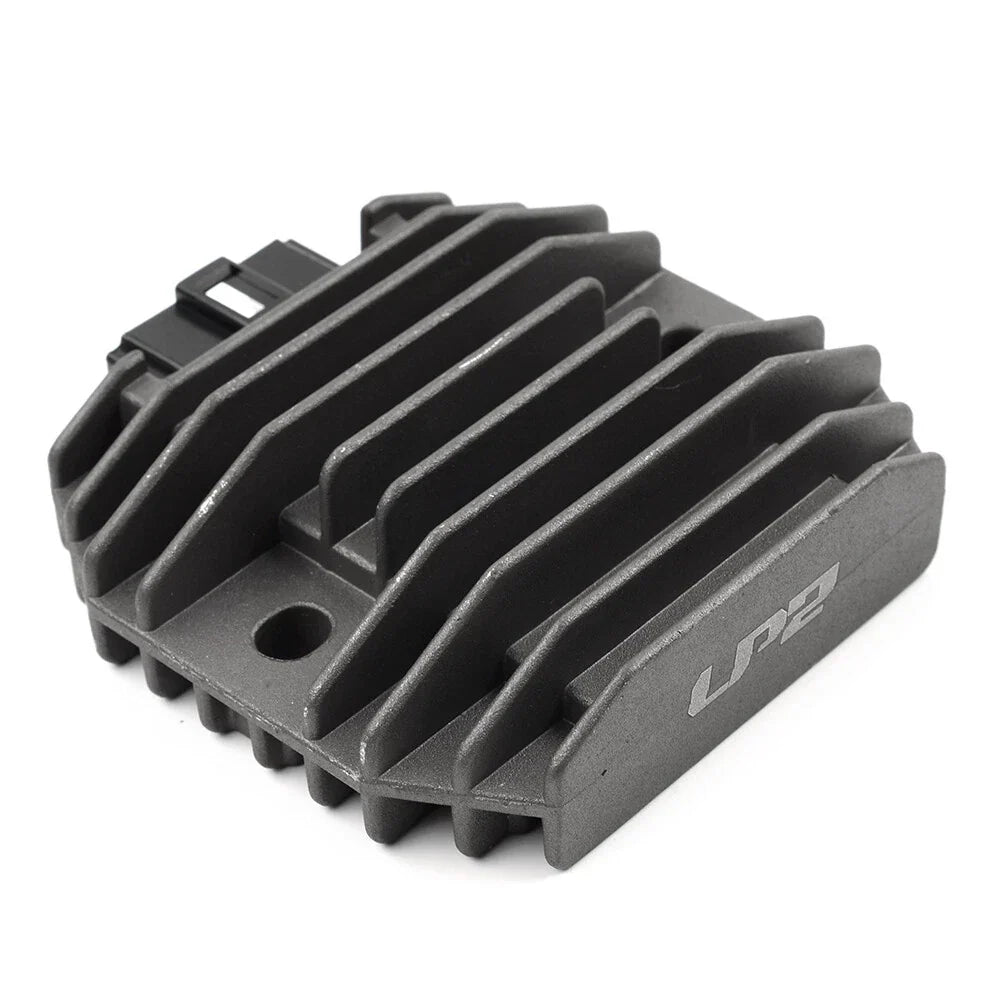 Voltage Regulator Rectifier for Yamaha YZF R1 R6 (1998-2002)