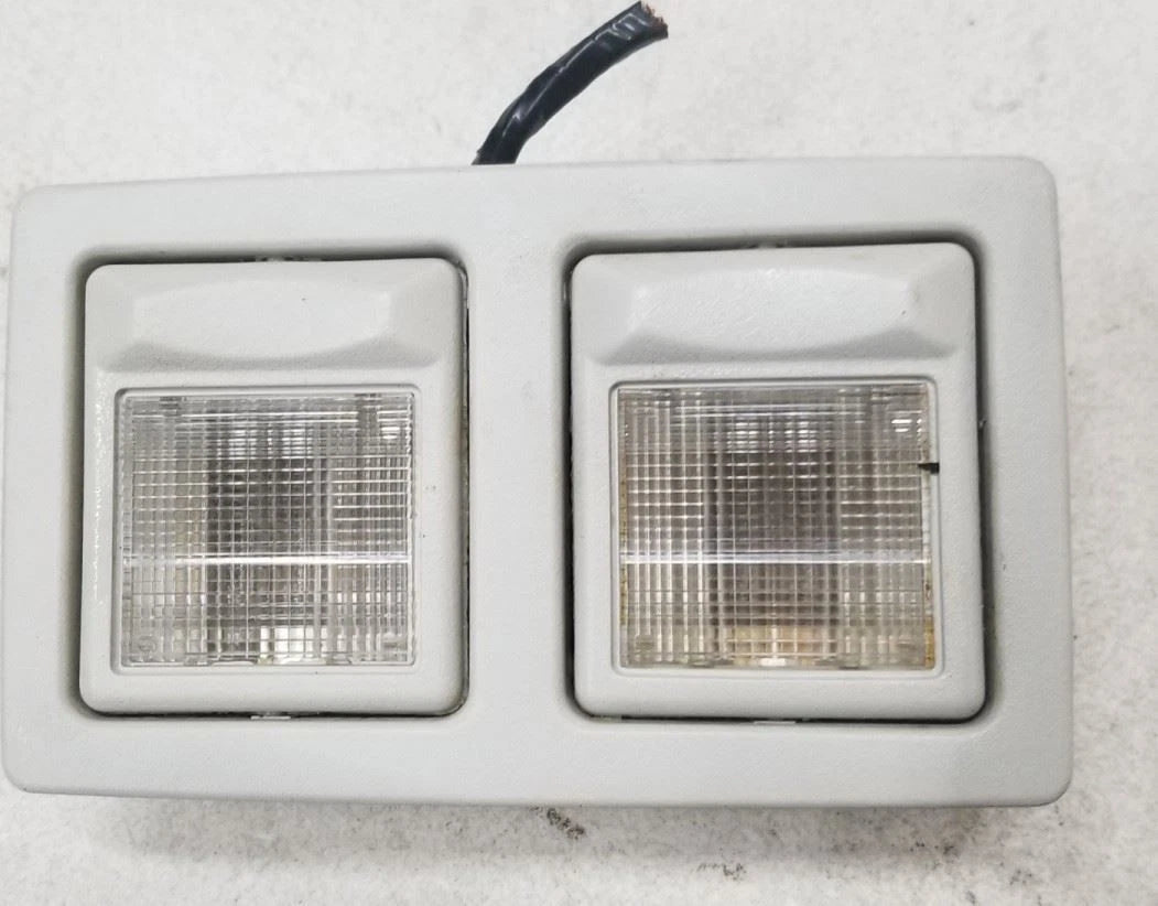 Front Dome Light Assembly for Lincoln Town Car (1990–1997)