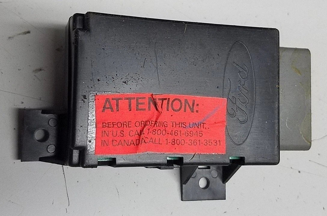 Illumination Lamp Outage Module for Lincoln Mark VIII (1993–1996) F3LB-10K910-AA