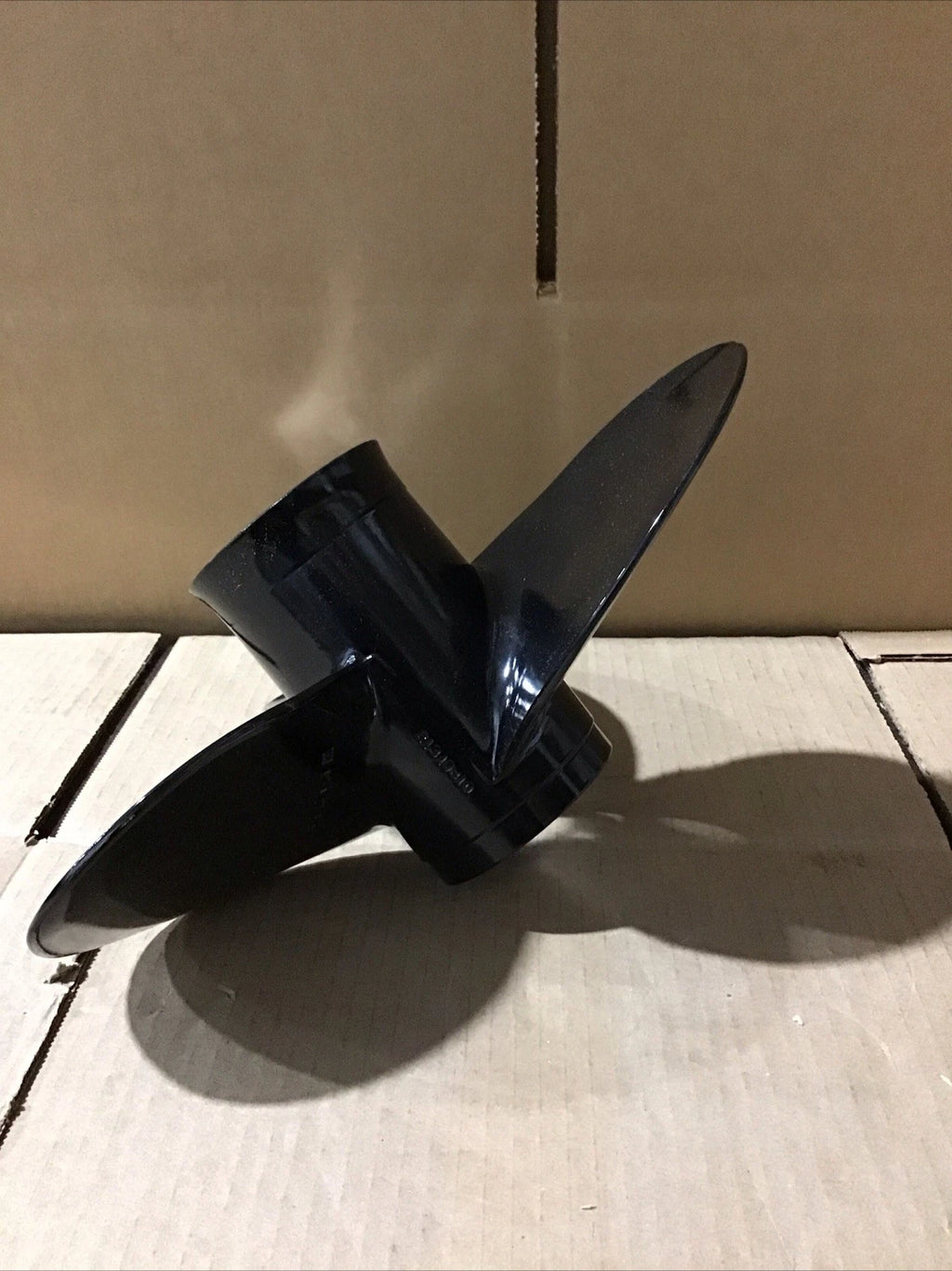 Turning Point Hustler 3 Blade Propeller 12.5x8P 2131-0810 for Boats (Used)