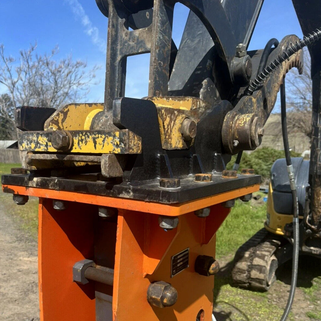 Quick Change Attachment Ears for John Deere 50G 50D 60D 60G