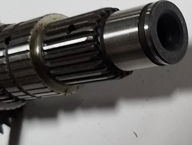 Output Shaft for Ford Festiva (F0BZ-7061-A)