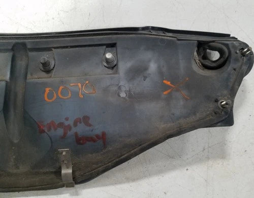 Engine Bay Closing Finishing Plate for Jaguar XK8 XKR X100 (1997–2006)