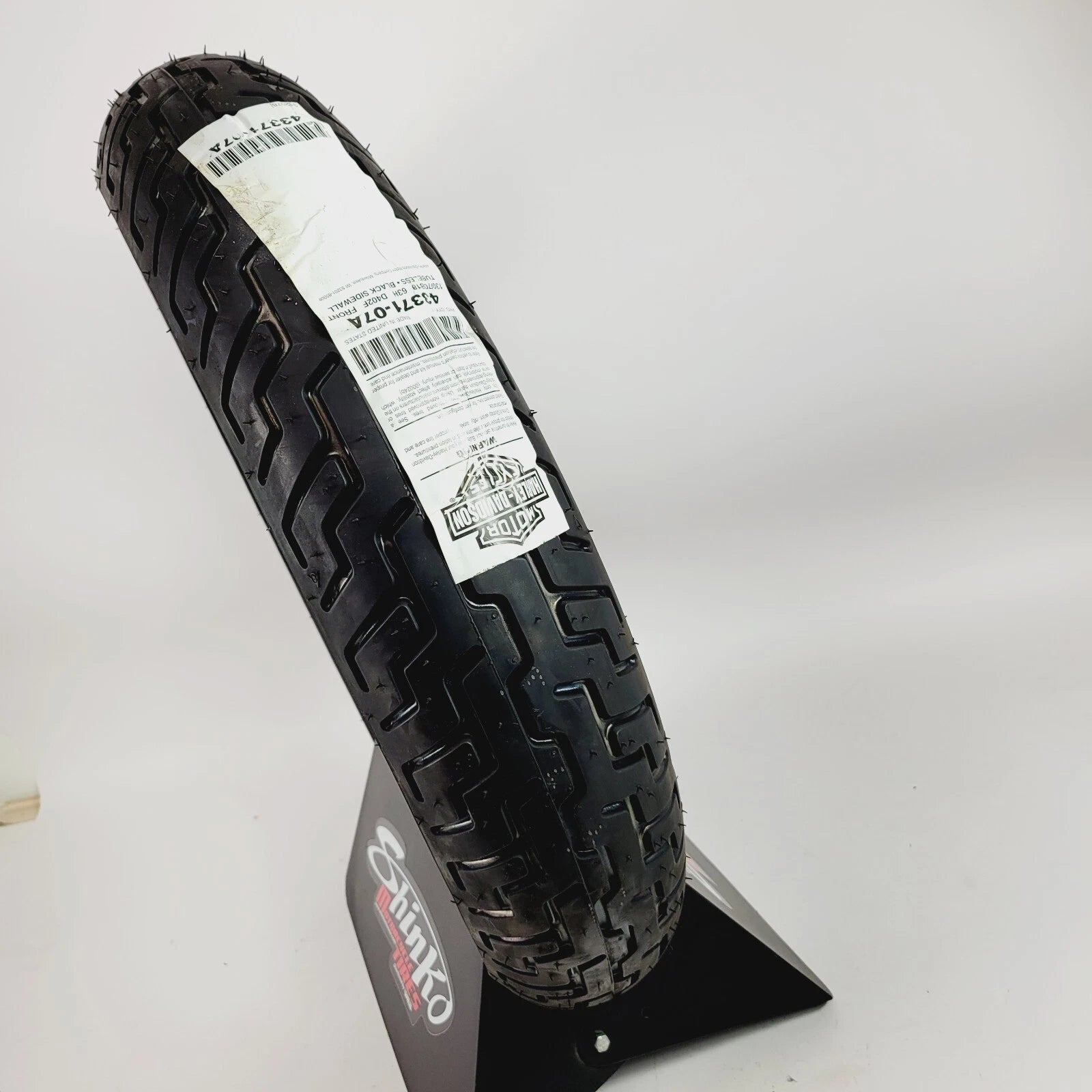 130/70B18 63H Front Tire for Harley-Davidson Dyna Switch Back (2012–2016)