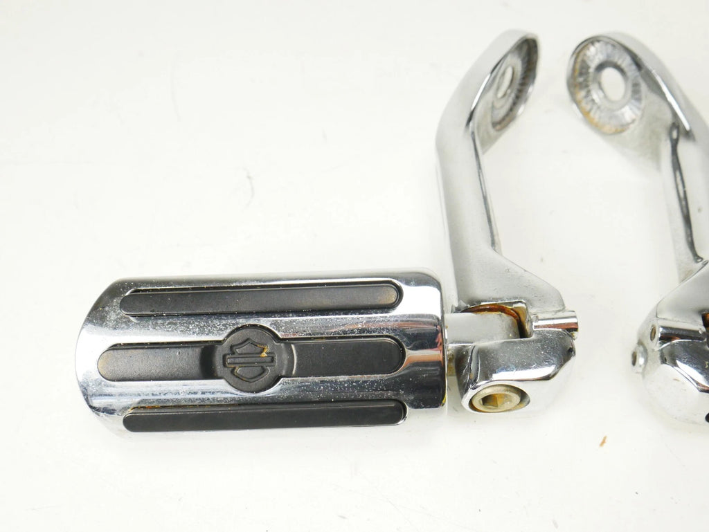 Adjustable Chrome Engine Guard Highway Pegs & Mounts for Harley-Davidson