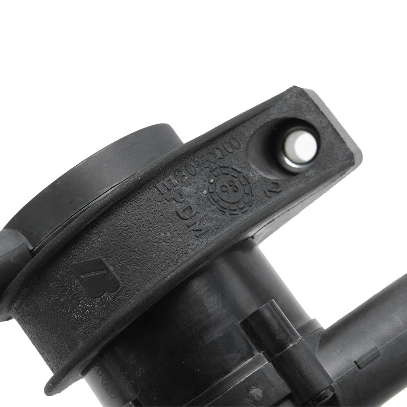 Engine Auxiliary Water Pump for Audi A6 A4 VW Passat (2000-2005)
