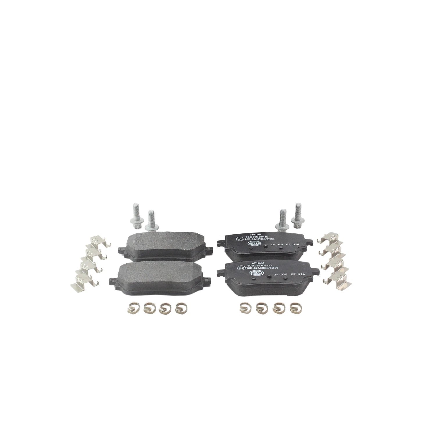Set of 4 Rear Disc Brake Pads for Mercedes-Benz CLA35 AMG (2019–2023)