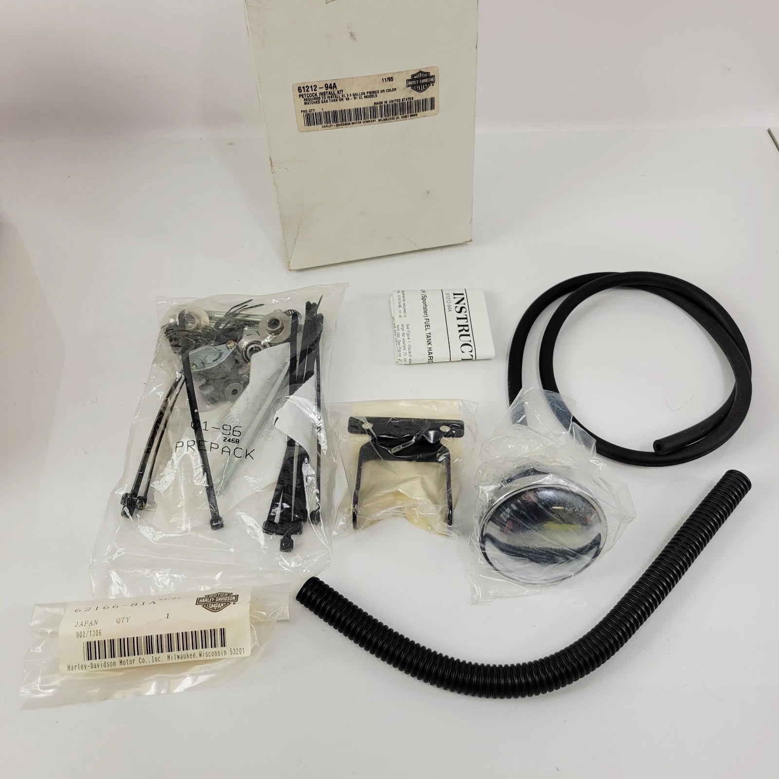 Fuel Tank Hardware Kit for Harley-Davidson Sportster XL (1986–1991) 61212-94A