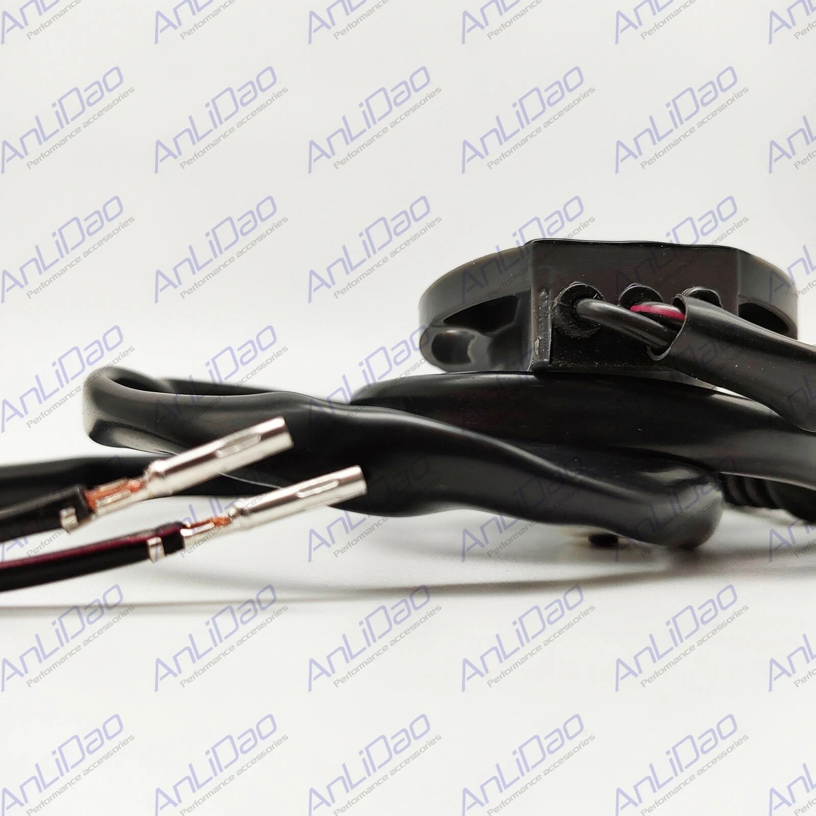 2-Wire Trim Sender Sensor for Volvo Penta (778-060, 3594989, 3854842, 3861837)