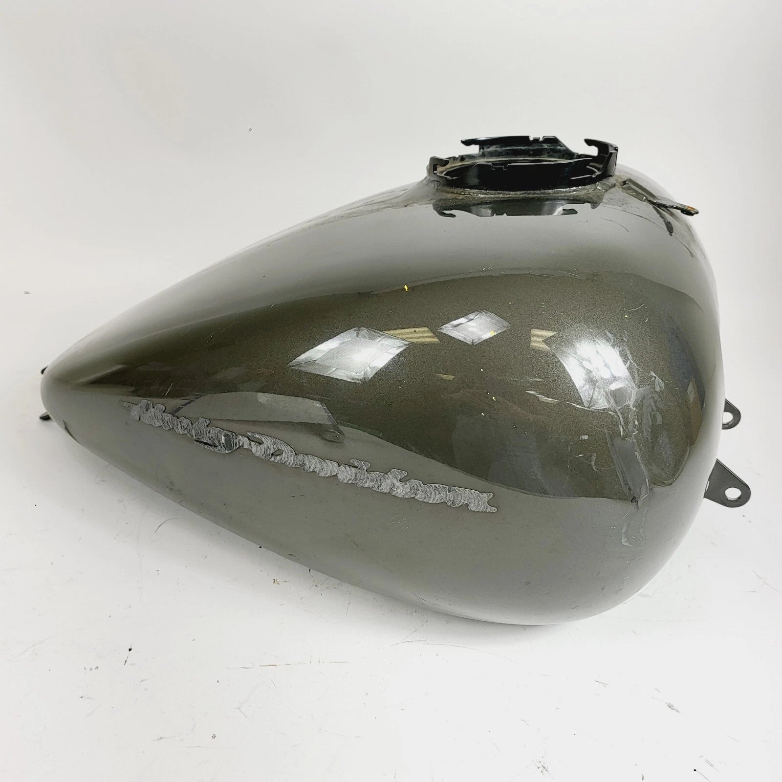 OEM 6 Gal Gas Fuel Tank for Harley Davidson Touring (2008–2022)