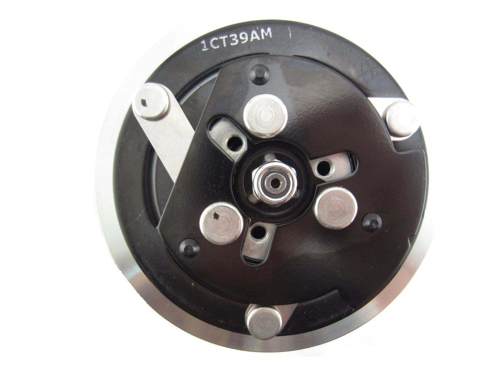 AC Compressor Replacement for Toyota Land Cruiser 200 (2008-2021)