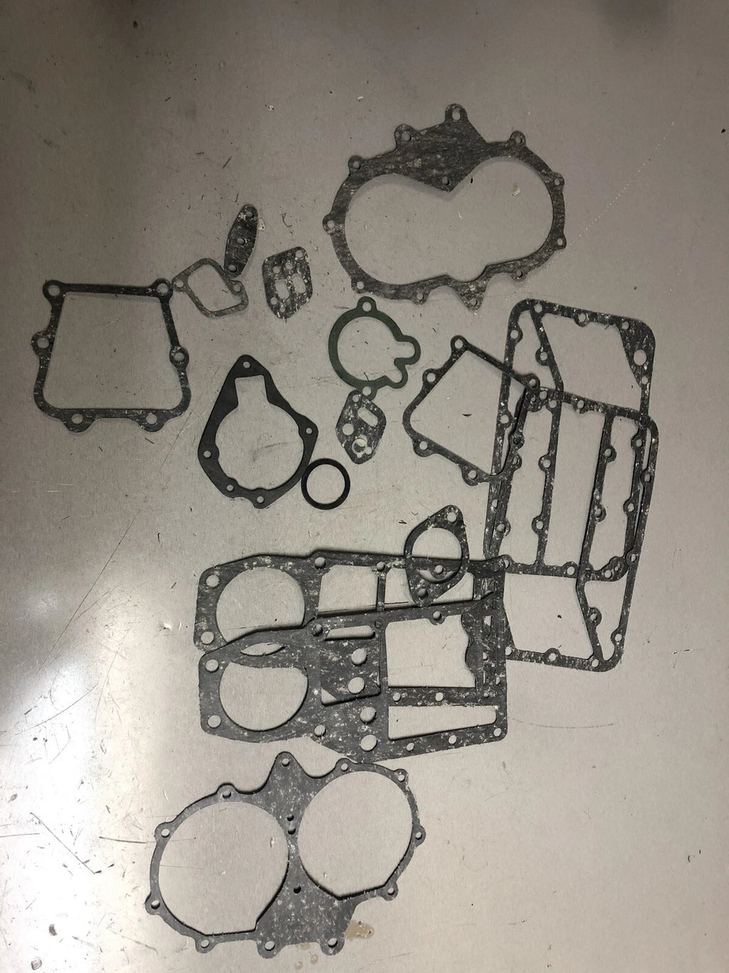 Gasket Set for Johnson Evinrude OMC Outboard Motor (379945)