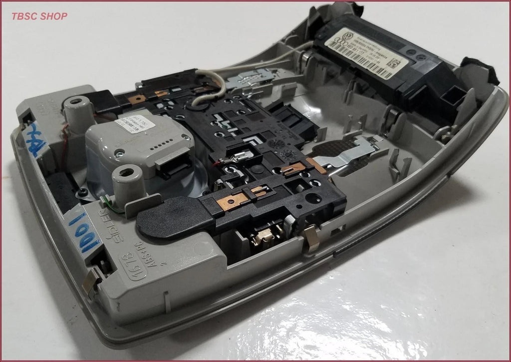Interior Light Roof Module for Audi A4 B6 (2001–2005) 8E0951177