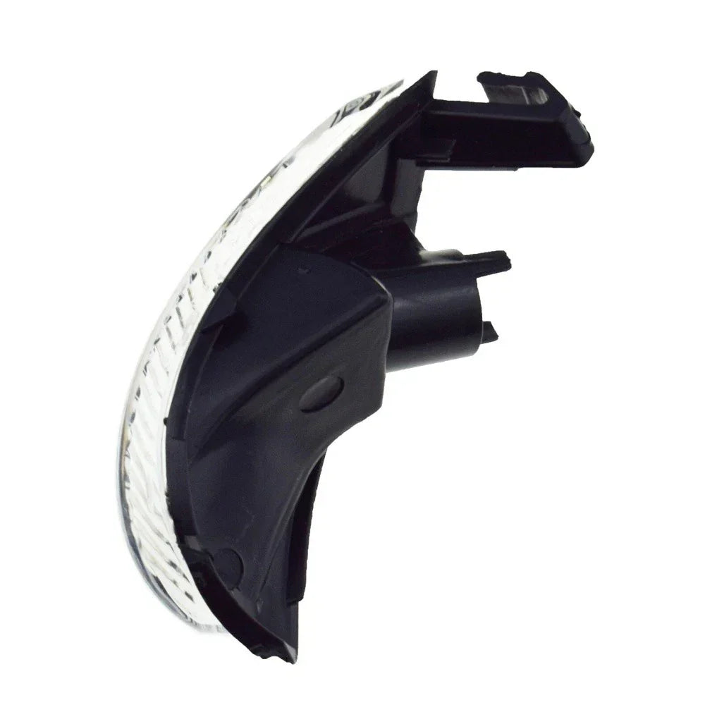 Right Side Reverse Mirror Signal Light for Renault Logan Sandero (2013-2023)