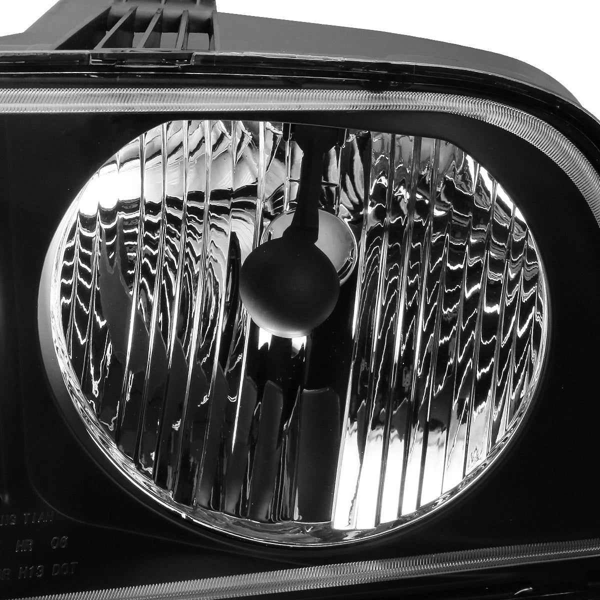 OE Style Front Driving Headlight Left for Ford Mustang (2005–2009) FO2502215