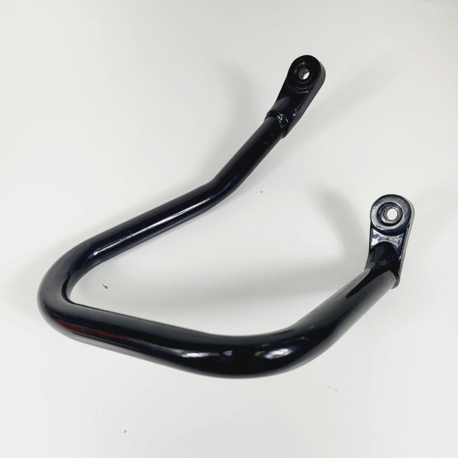 Black RH Rear Saddlebag Guard Rail Crash Bar for Harley FLST FXST (2000–2017)
