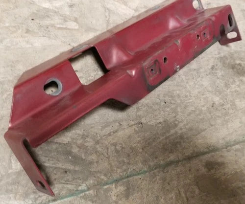 Hood Latch Bracket for Ford Thunderbird Cougar (1996–1997)