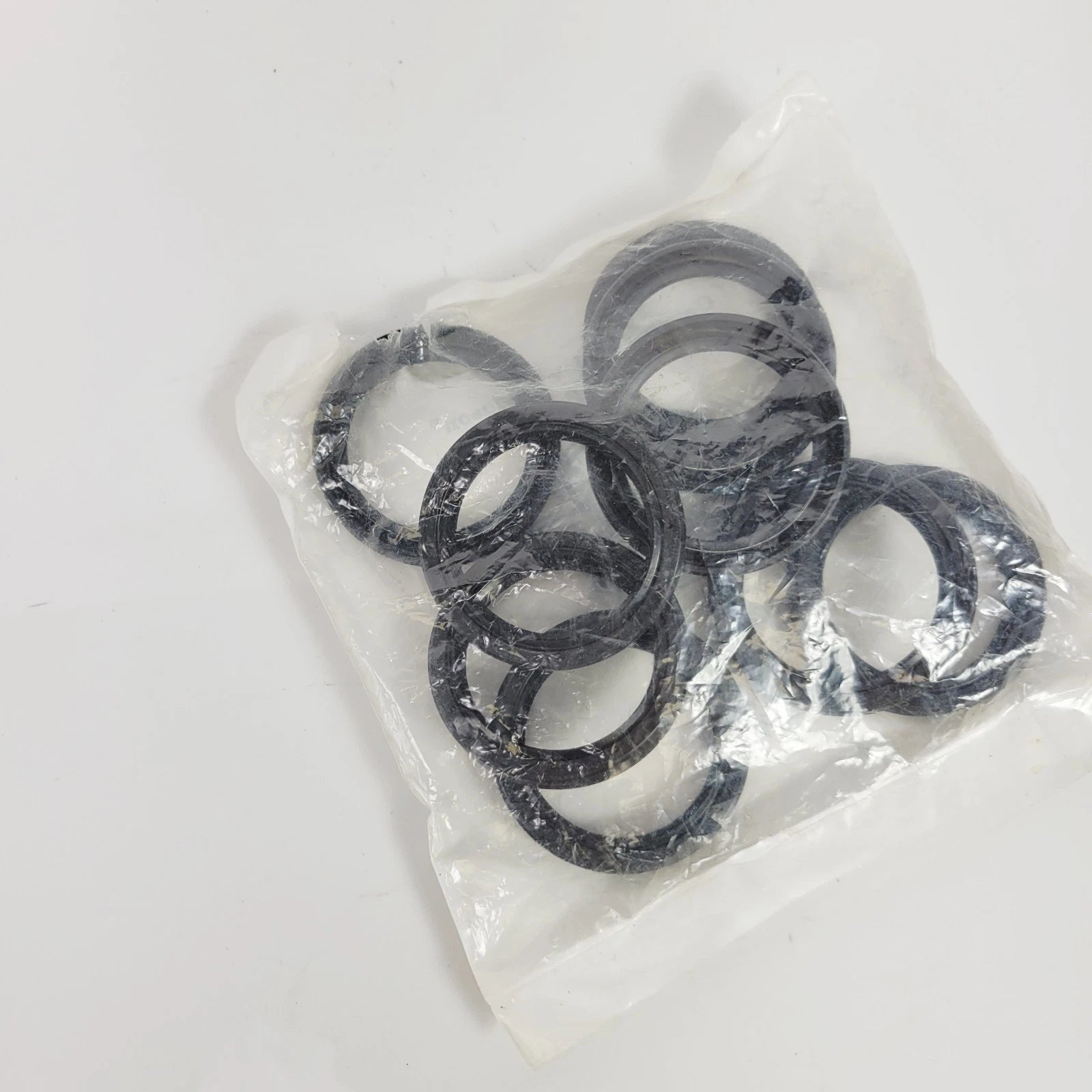 9 Pack Oil Seal for Harley Davidson V-Rod (2002–2017) 12072K