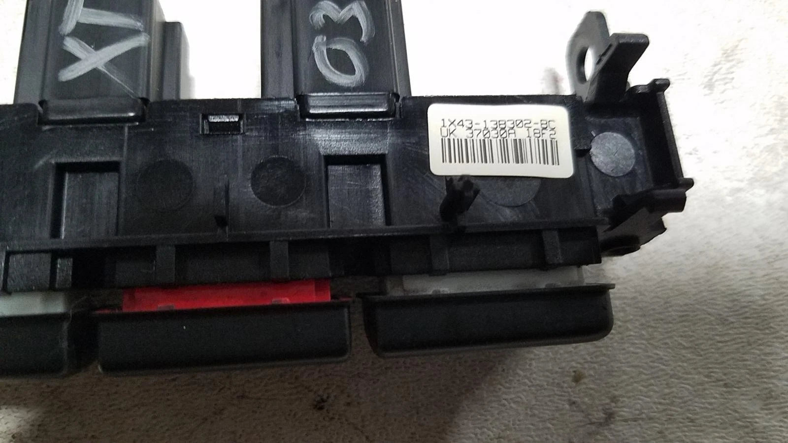 Heated Seat Switch for Jaguar X-Type (2002–2008) 1X43-13B302-B