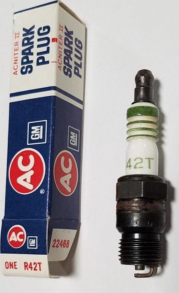 AC Anitner II Spark Plug R42T for Vintage Applications (NOS)